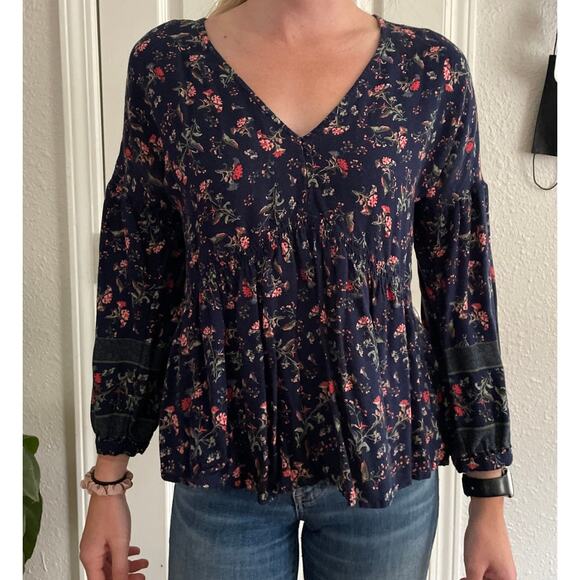 Lucky Brand Floral Top - Picture 1 of 1
